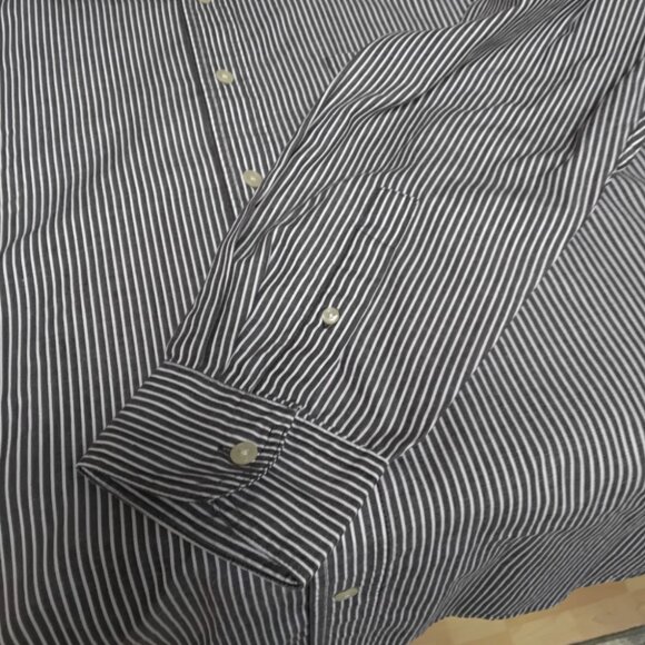 Chaps Men's Easy Care Pin Stripe Long Sleeve Shirt - Picture 5 of 6